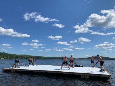 Floating / semi-floating aluminum dock